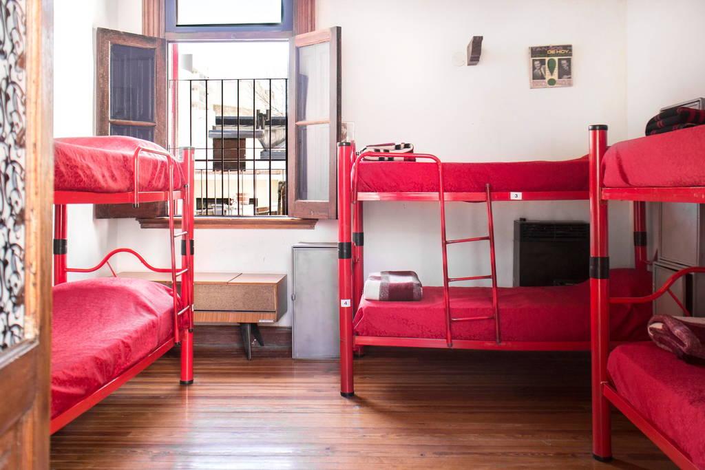 Play Soho Hostel
