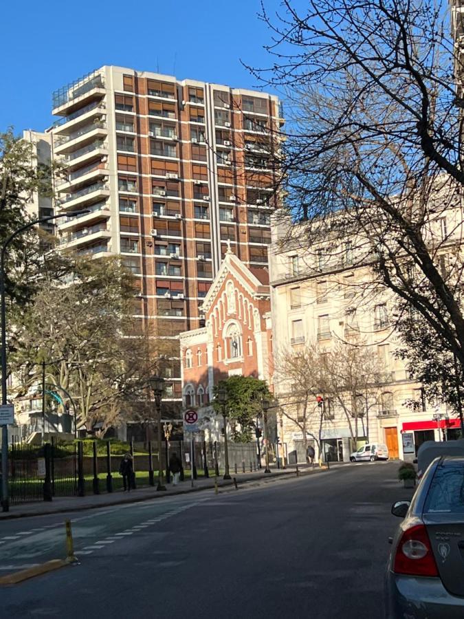 Plaza Vicente Lopez Apartment