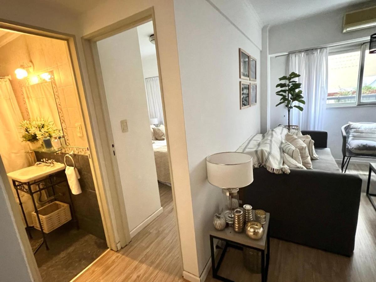 Plaza Vicente Lopez Apartment *