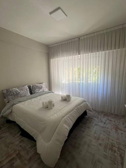 Apartment Lovely Ba City 6 Pax 3 Bedr 2 Bath With Balcony View Just Renewed *
