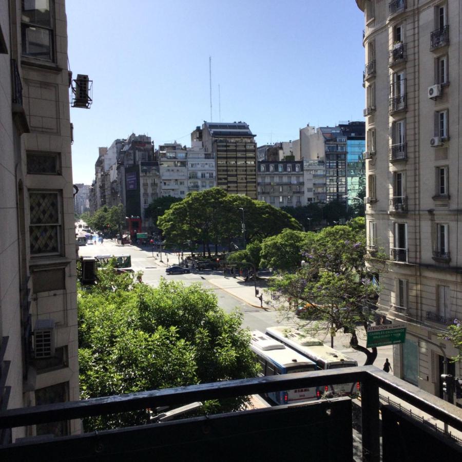 Apartamento Comodo Departamento Con Balcon En Microcentro Buenos Aires