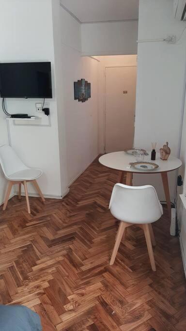 Departamento En Almagro, 2 Huespedes Apartment *