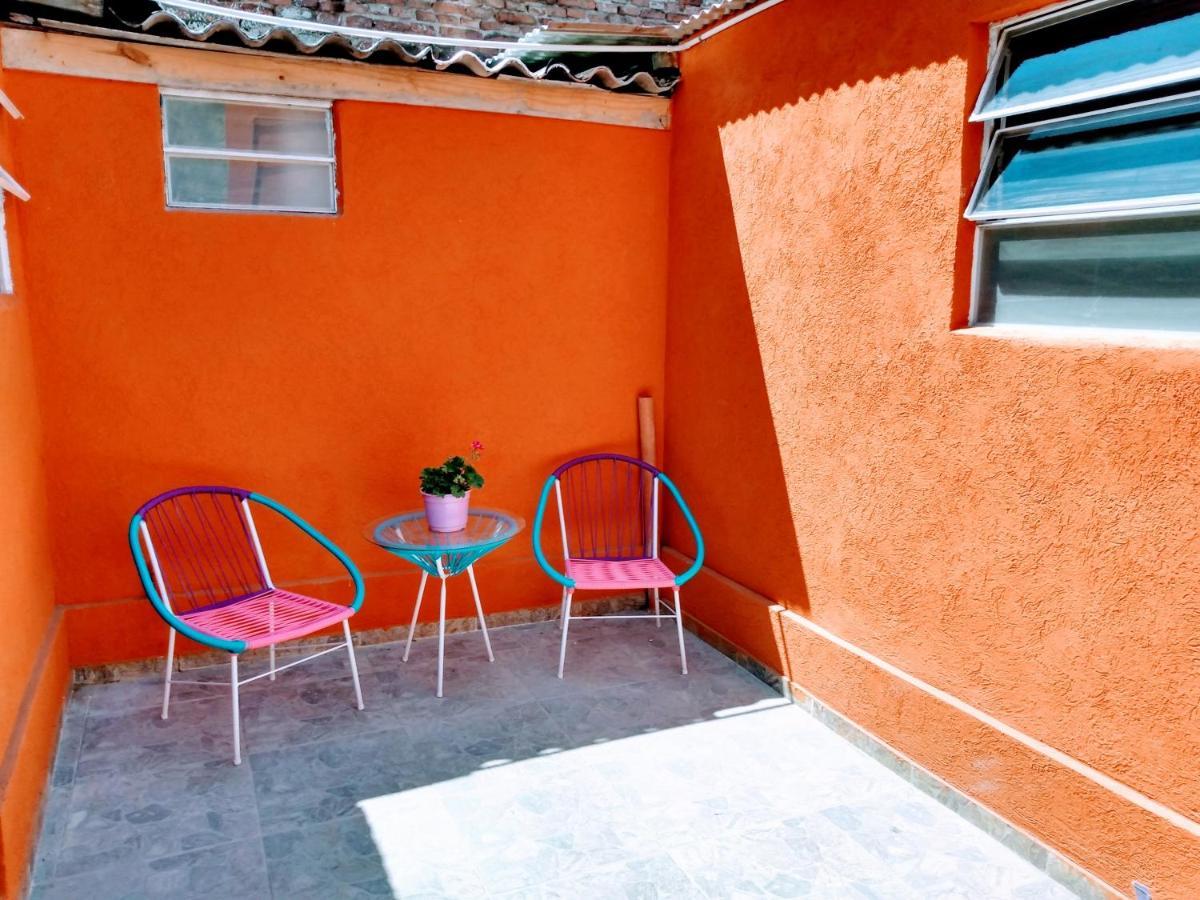 Casa Reina Crespo *
