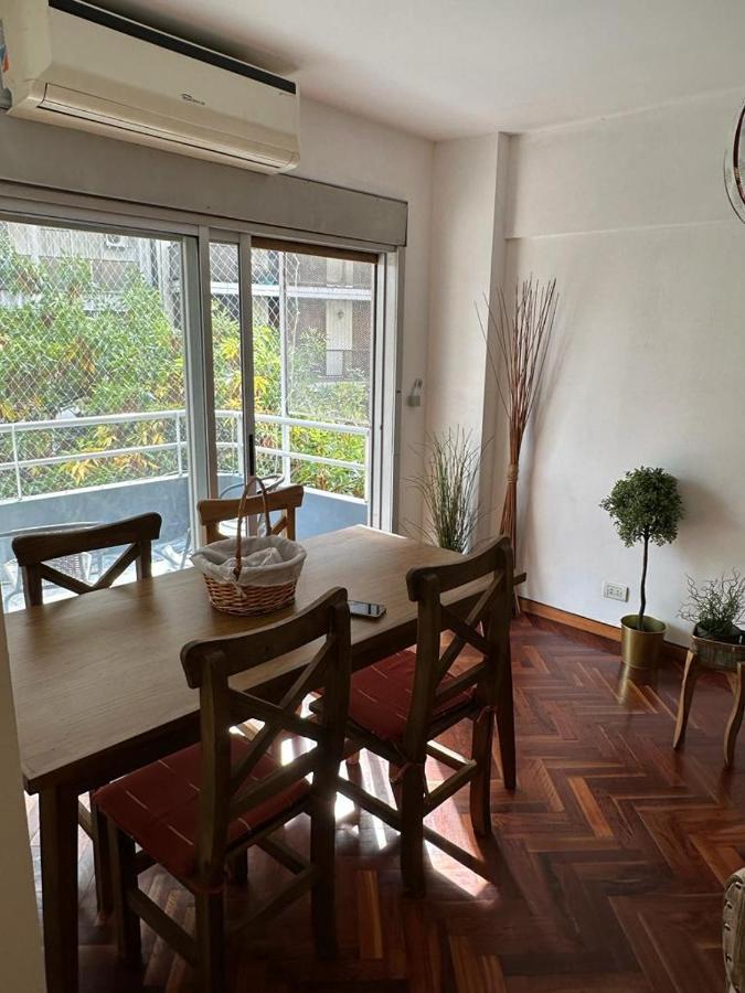 Apartment Apartamento Semipiso En La Mejor Zona De Belgrano Todo Al Frente Con Parking Privado Y A Metros Del Subway 2 Parrrilla Solarium Cocina Amplia Lavadero Y Mobiliario Todo A Nuevo *