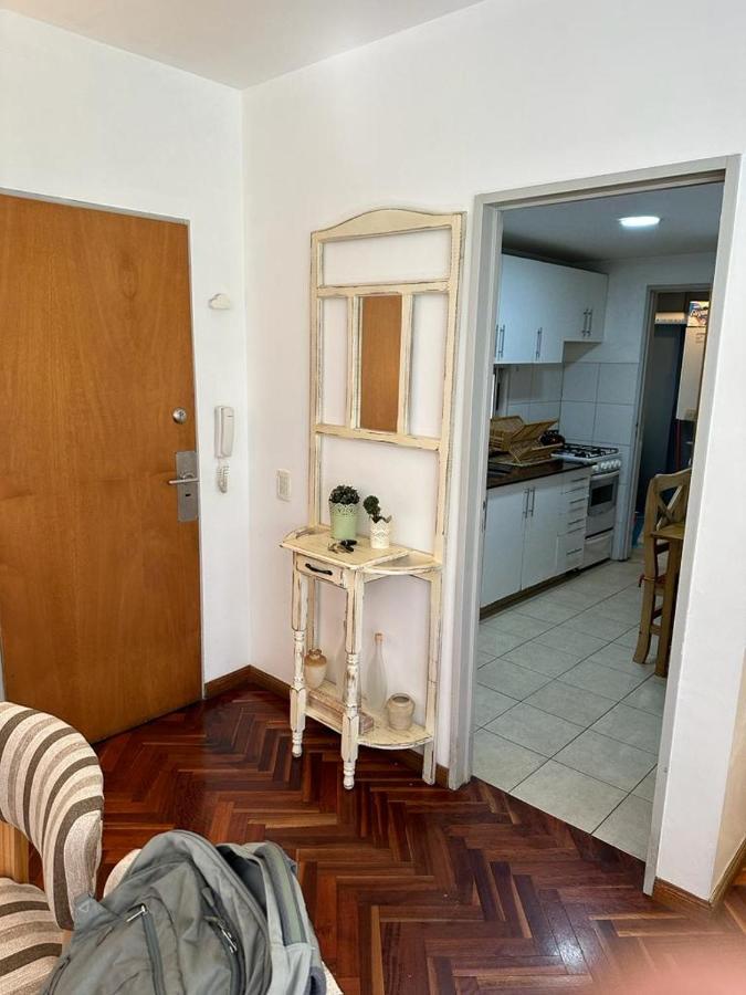 Apartamento Semipiso En La Mejor Zona De Belgrano Todo Al Frente Con Parking Privado Y A Metros Del Subway 2 Parrrilla Solarium Cocina Amplia Lavadero Y Mobiliario Todo A Nuevo Buenos Aires