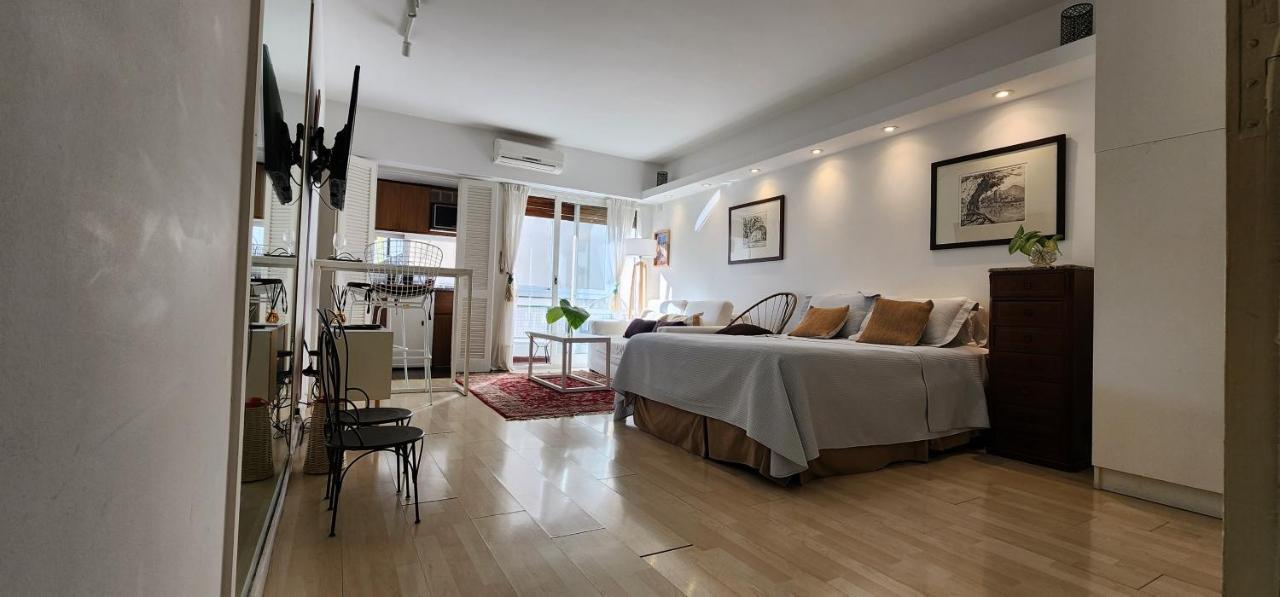 Lovely And Quiet Studio In The Heart Of Recoleta Buenos Aires