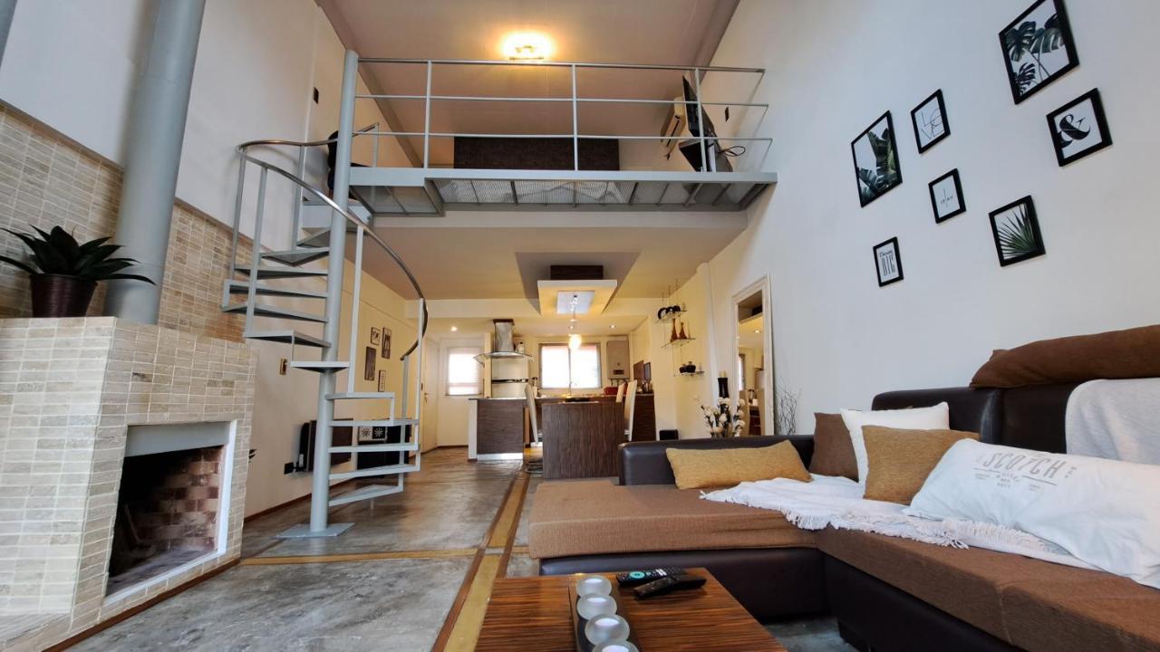 Apartment Stylish Amplio Duplex Loft Cochera-parking Canitas - Palermo Equipado - Tarifas En Ars, Solo Argentinos