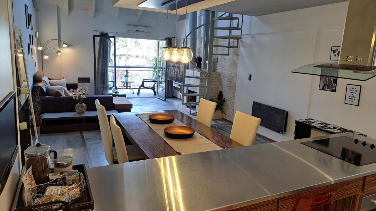 Stylish Amplio Duplex Loft Cochera-parking Canitas - Palermo Equipado - Tarifas En Ars, Solo Argentinos Apartment Buenos Aires