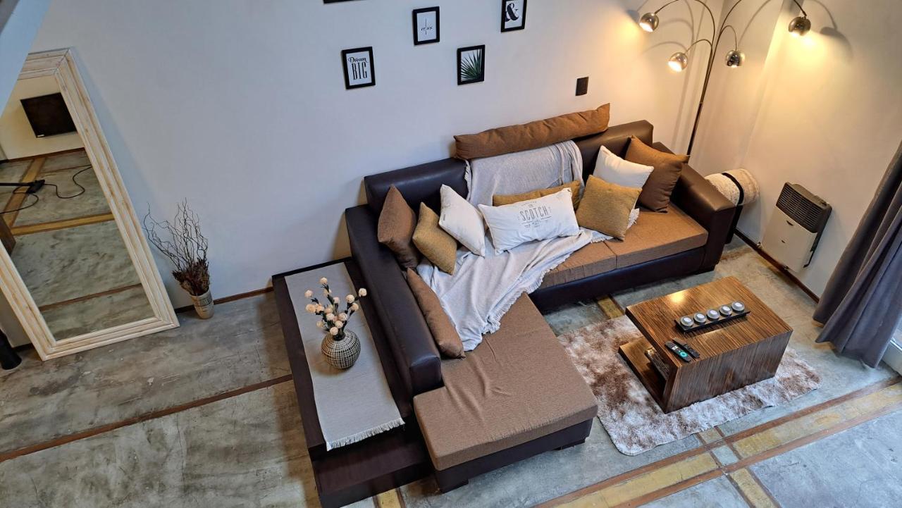 Stylish Amplio Duplex Loft Cochera-parking Canitas - Palermo Equipado - Tarifas En Ars, Solo Argentinos Apartment