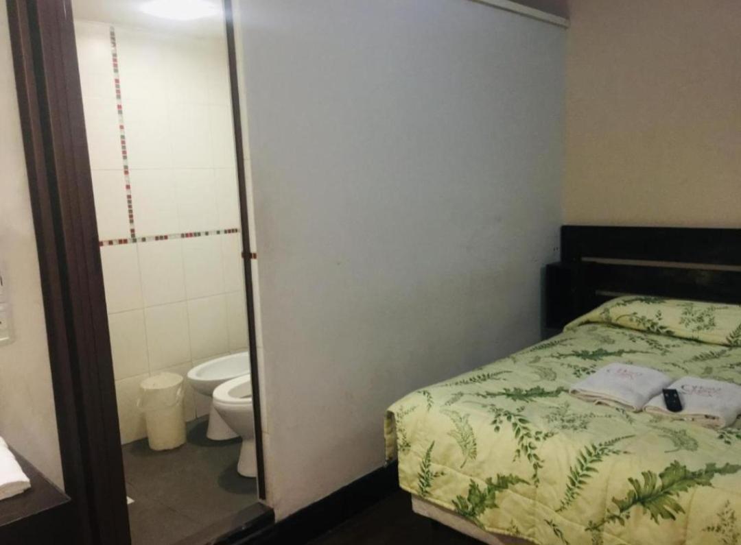 Hostel Estrellas *
