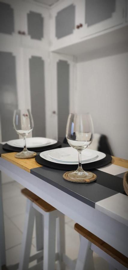 Coronel Diaz Apartment