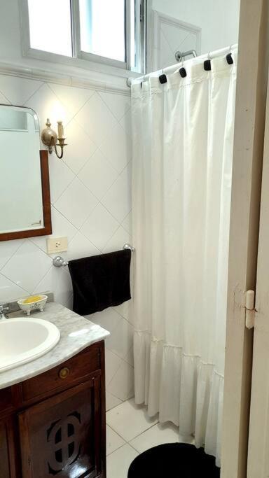 Apartment Recoleta Genial 4 Personas Y Familias Buenos Aires