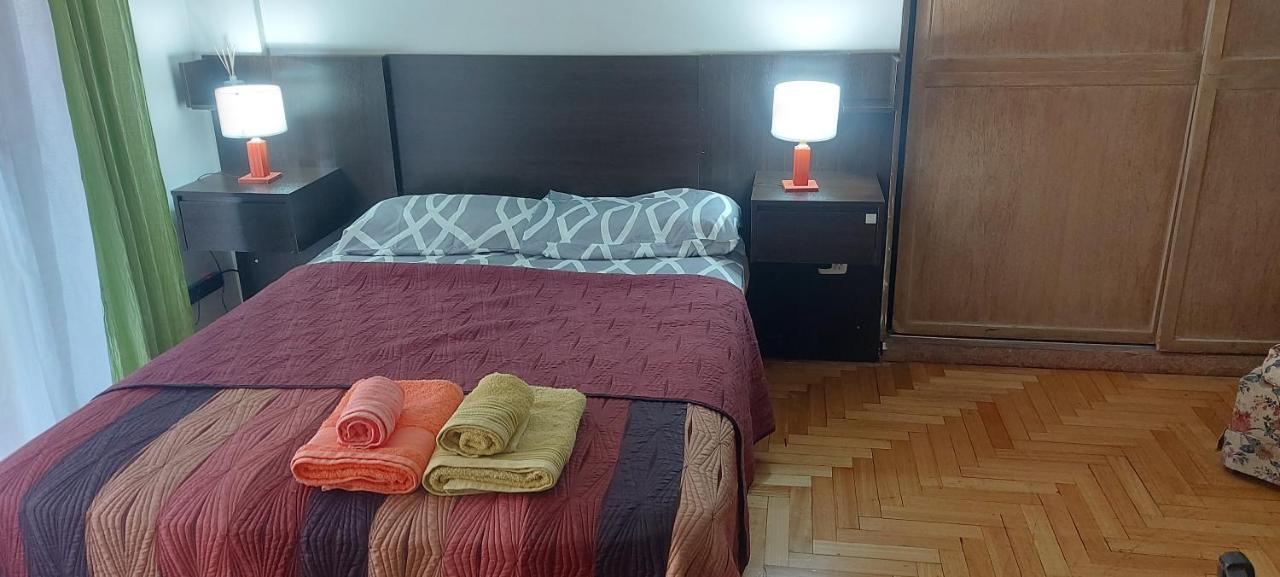 Apartamento Comodo Departamento Con Balcon En Microcentro Buenos Aires