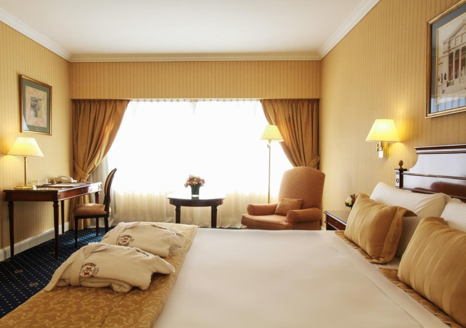 Emperador Hotel Buenos Aires