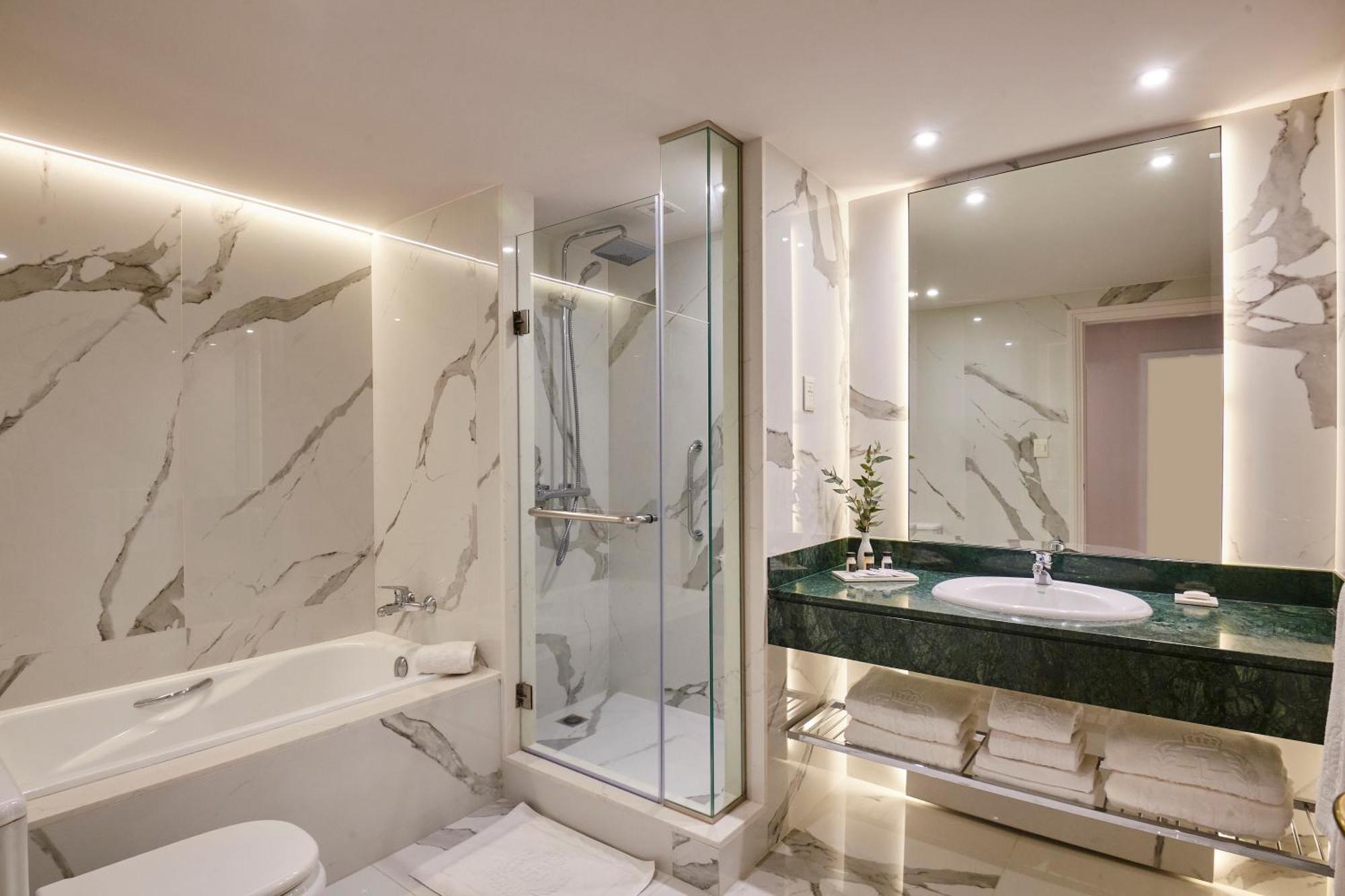 Hotel Emperador 5*
