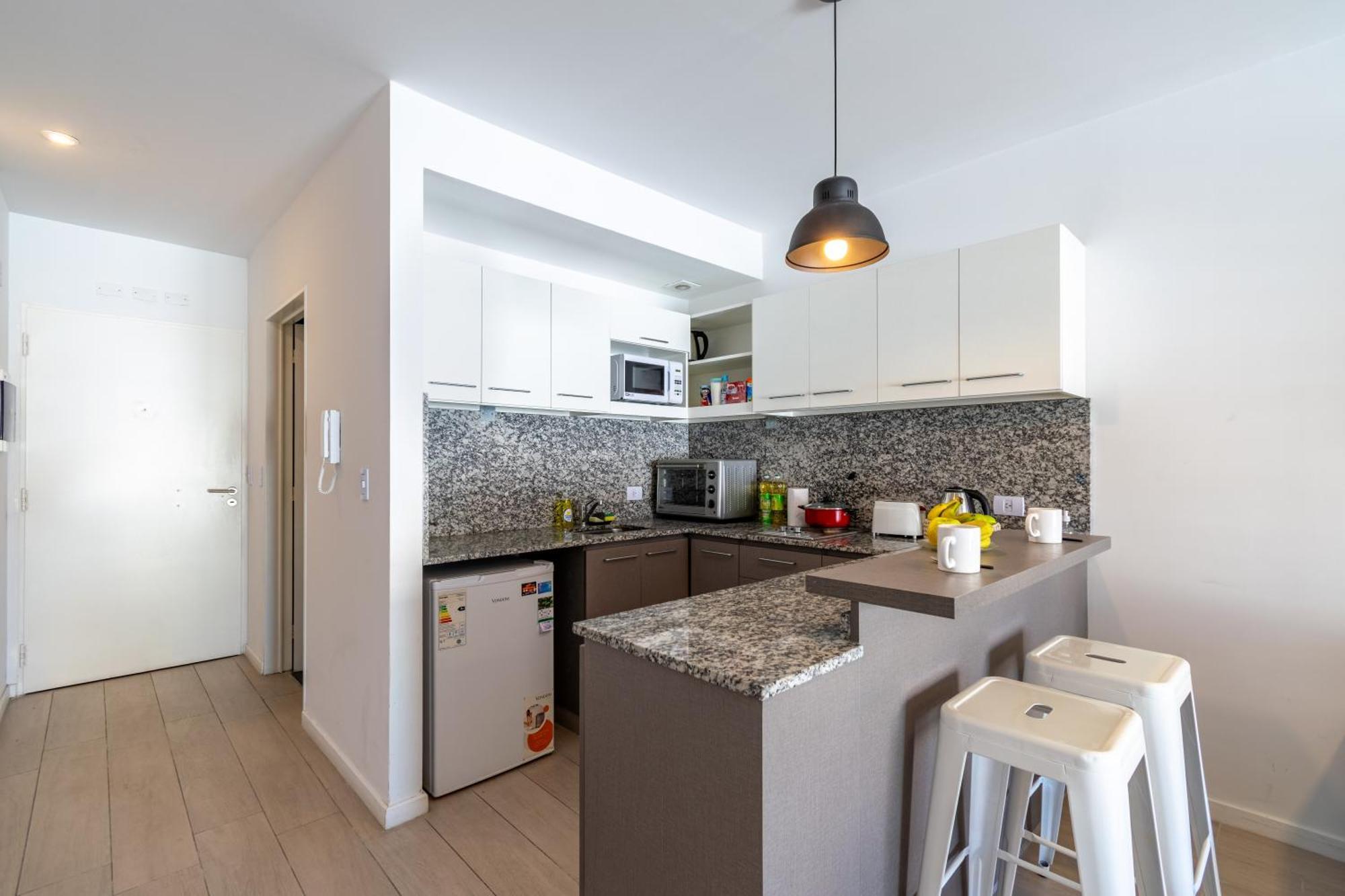 Rawson Park A Media Cuadra Del Hospital Italiano By Debarrio Aparts Apartment
