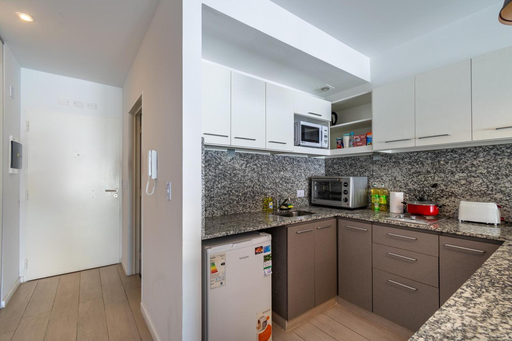 Apartment Rawson Park A Media Cuadra Del Hospital Italiano By Debarrio Aparts *