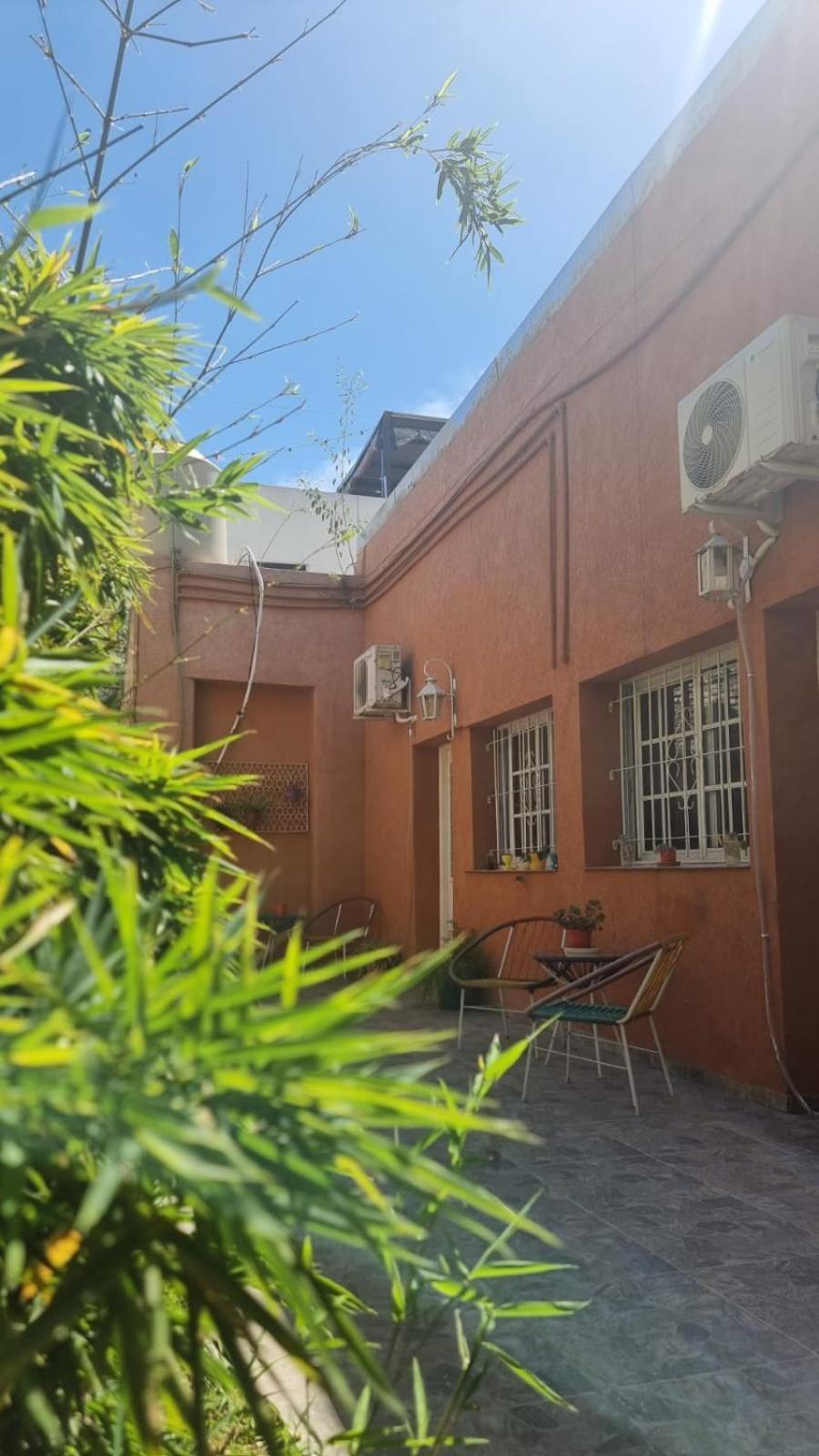 Casa Reina Crespo Apartamento *