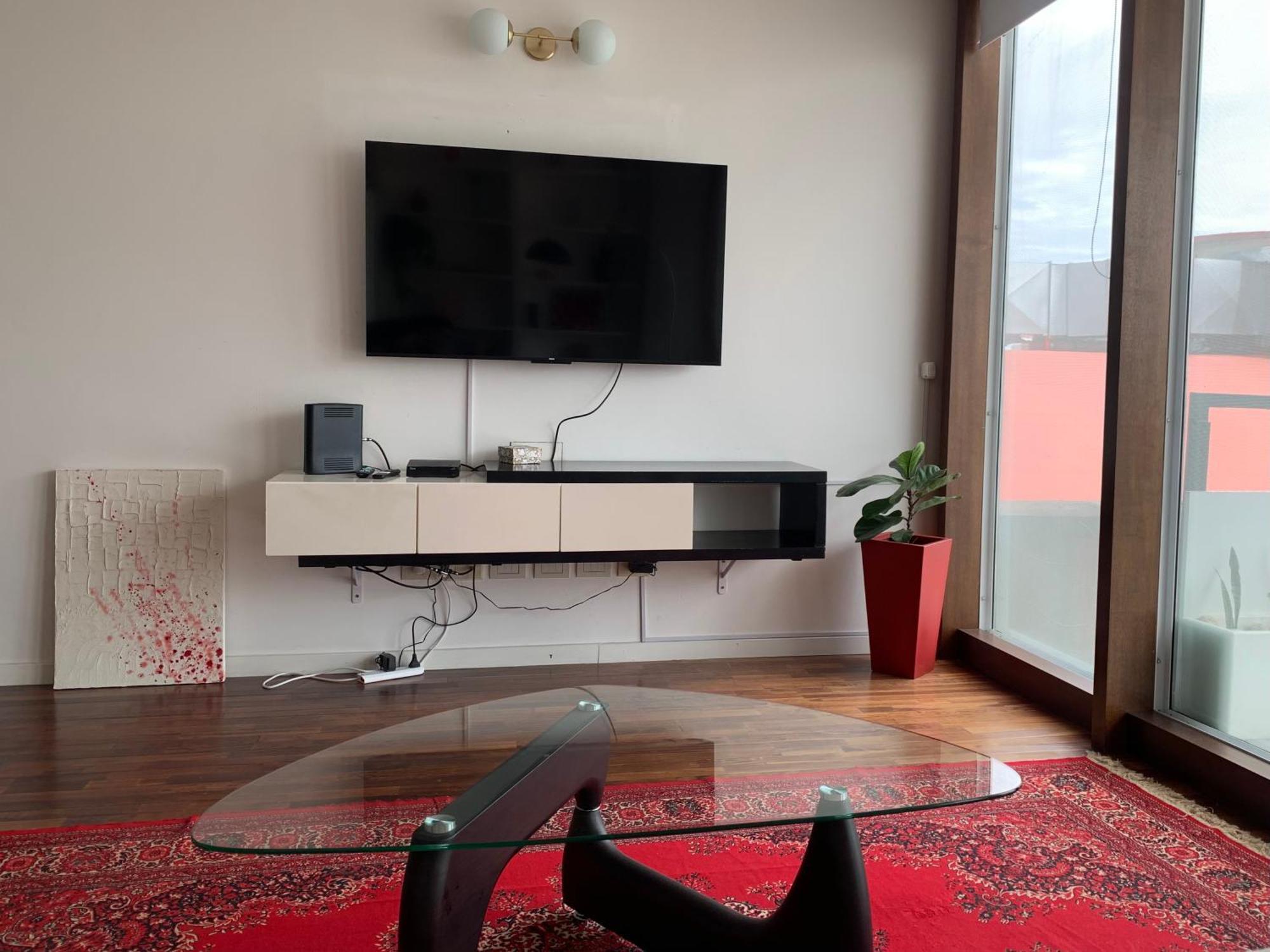 Amplio Departamento Con Balcon, Zona Palermo Hollywood Buenos Aires