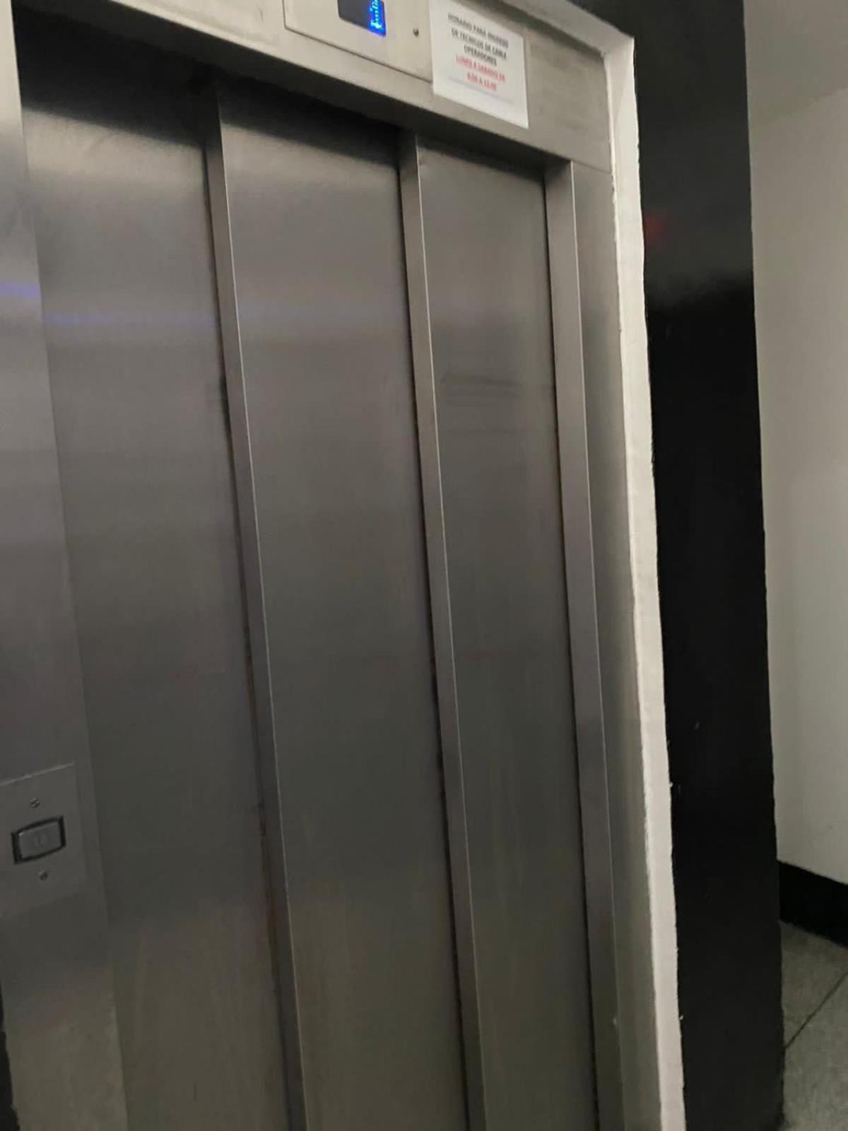 Alquiler Por Dia Avenida Corrientes Caba Movistar Arena Hasta 5Personas Cochera Apartment Buenos Aires
