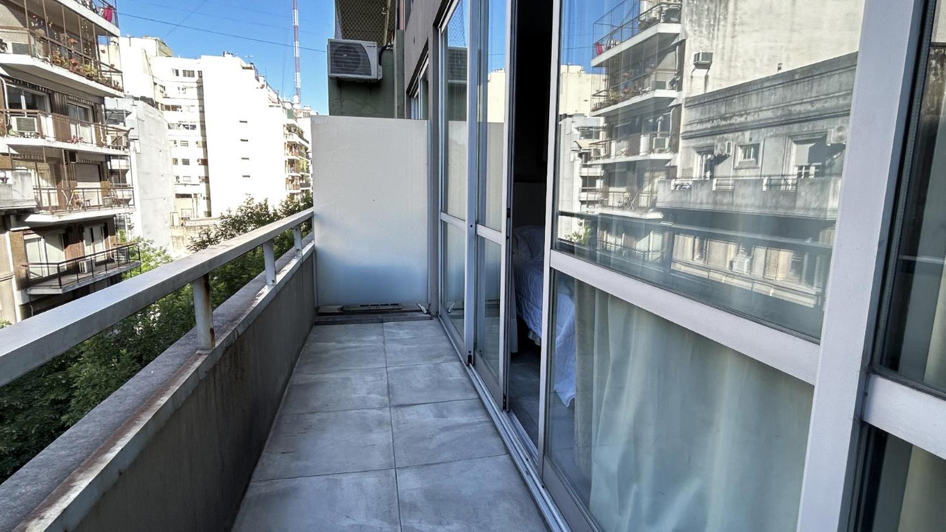 We Sleep Arenales Apartment Buenos Aires