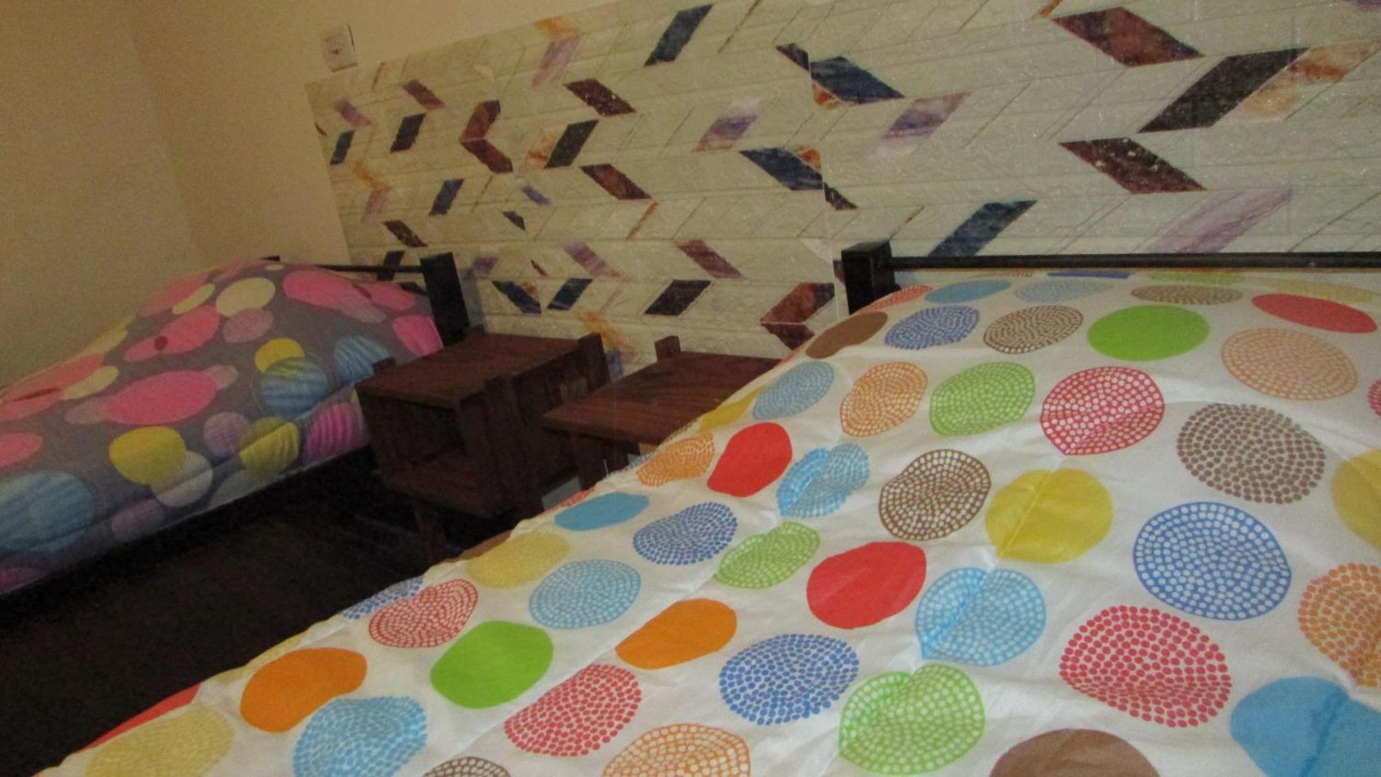 Hostel Ideal Center