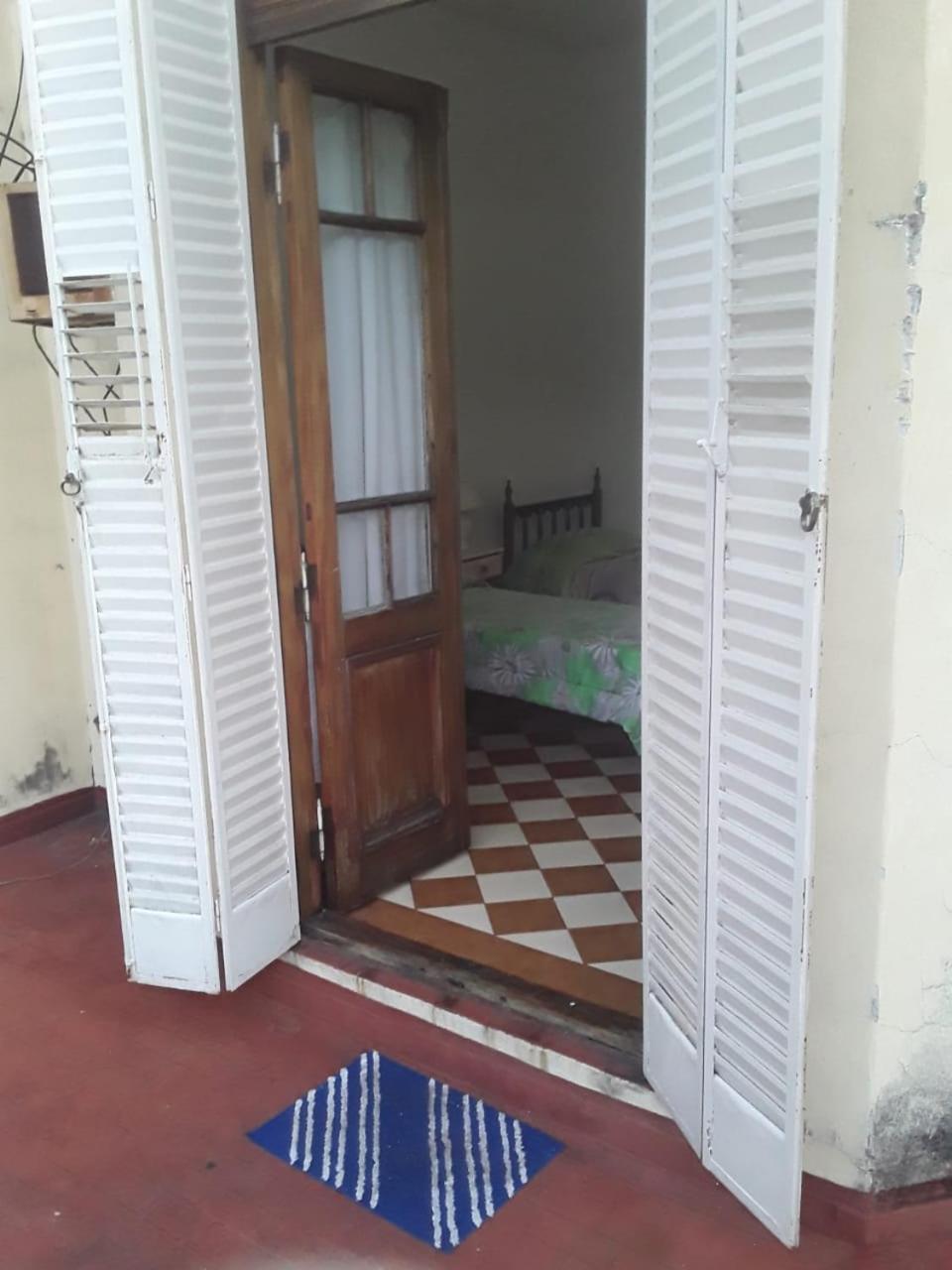 Habitac Indiv Casa De Familia, Flores Privatunterkunft