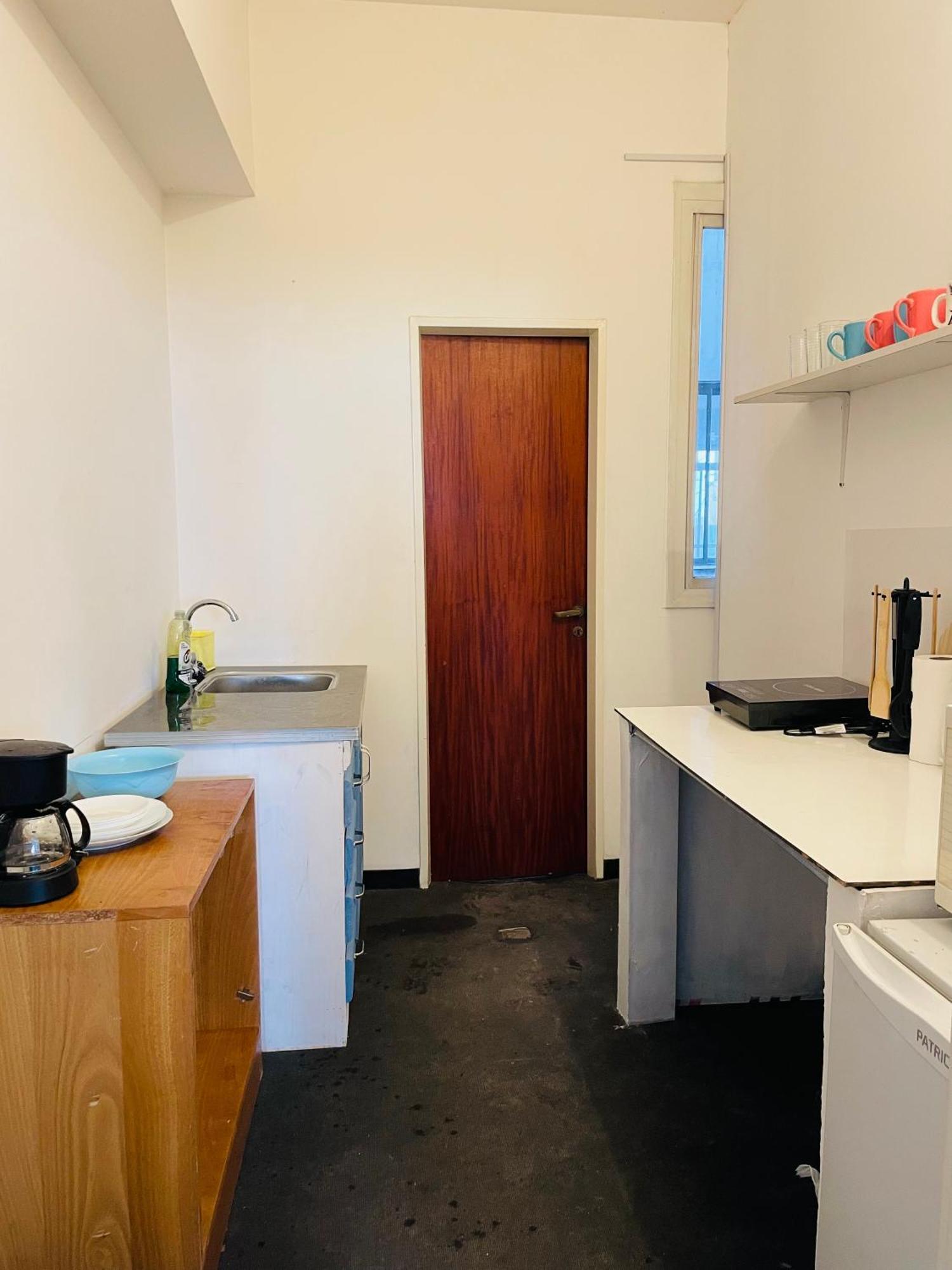 Urban Crown Apartamento
