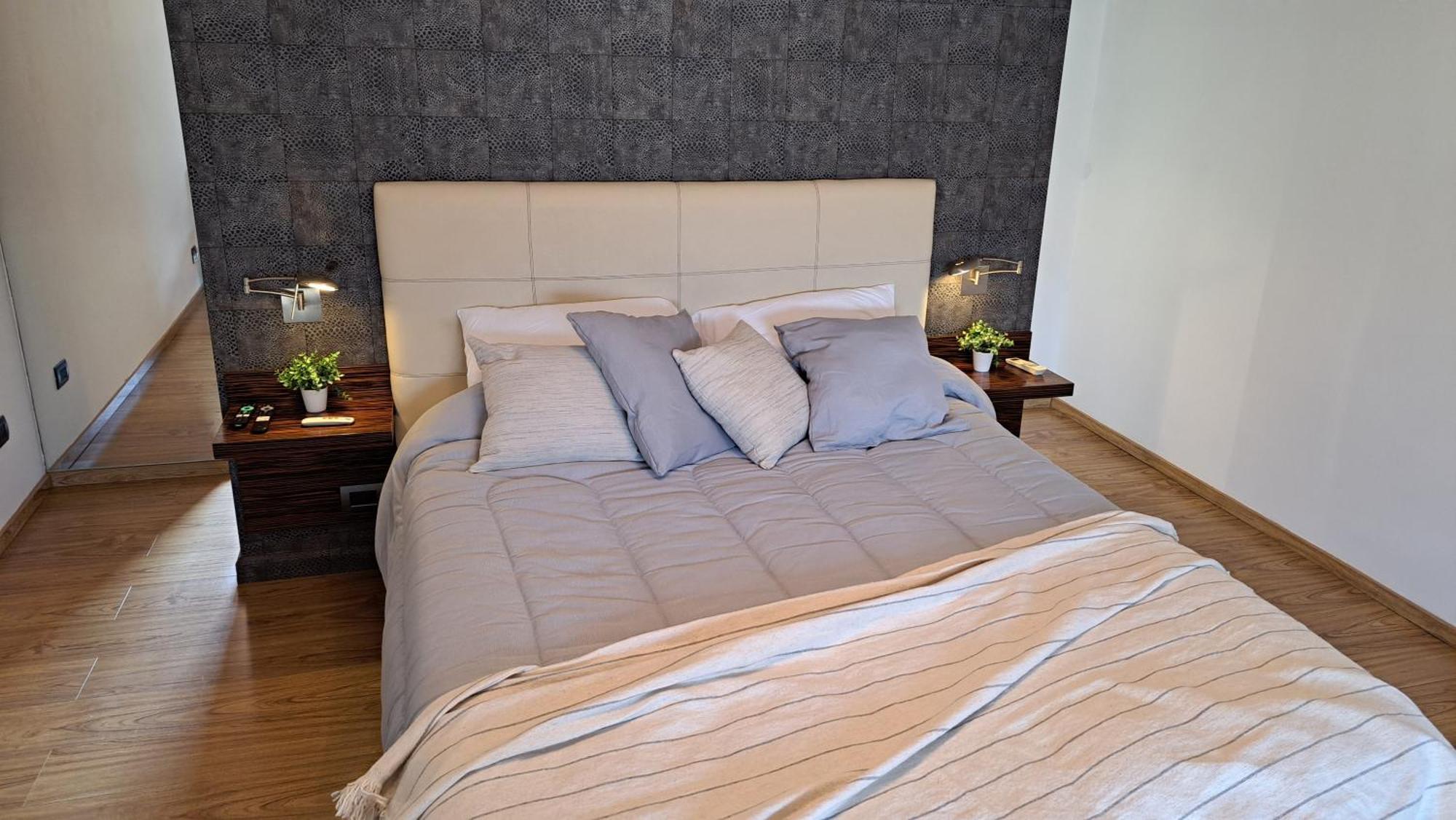 Stylish Amplio Duplex Loft Cochera-parking Canitas - Palermo Equipado - Tarifas En Ars, Solo Argentinos *