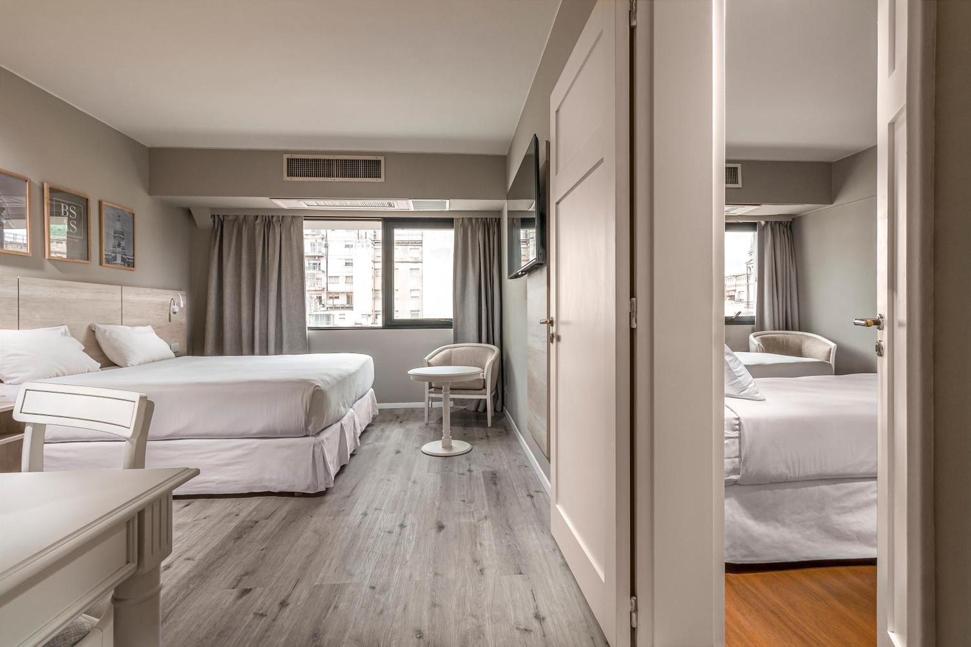 Up America Plaza Hotel 3*