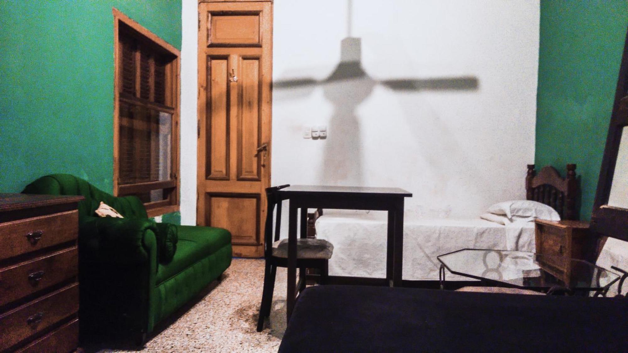 Casa Compartida Con Patio Y Sol Buenos Aires