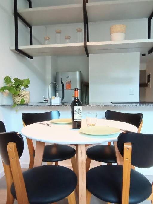 Elegante Duplex C/amenities Apartment