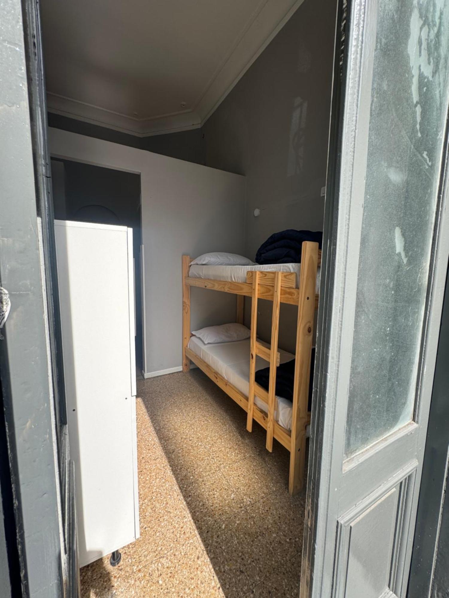 Lead Hostel *