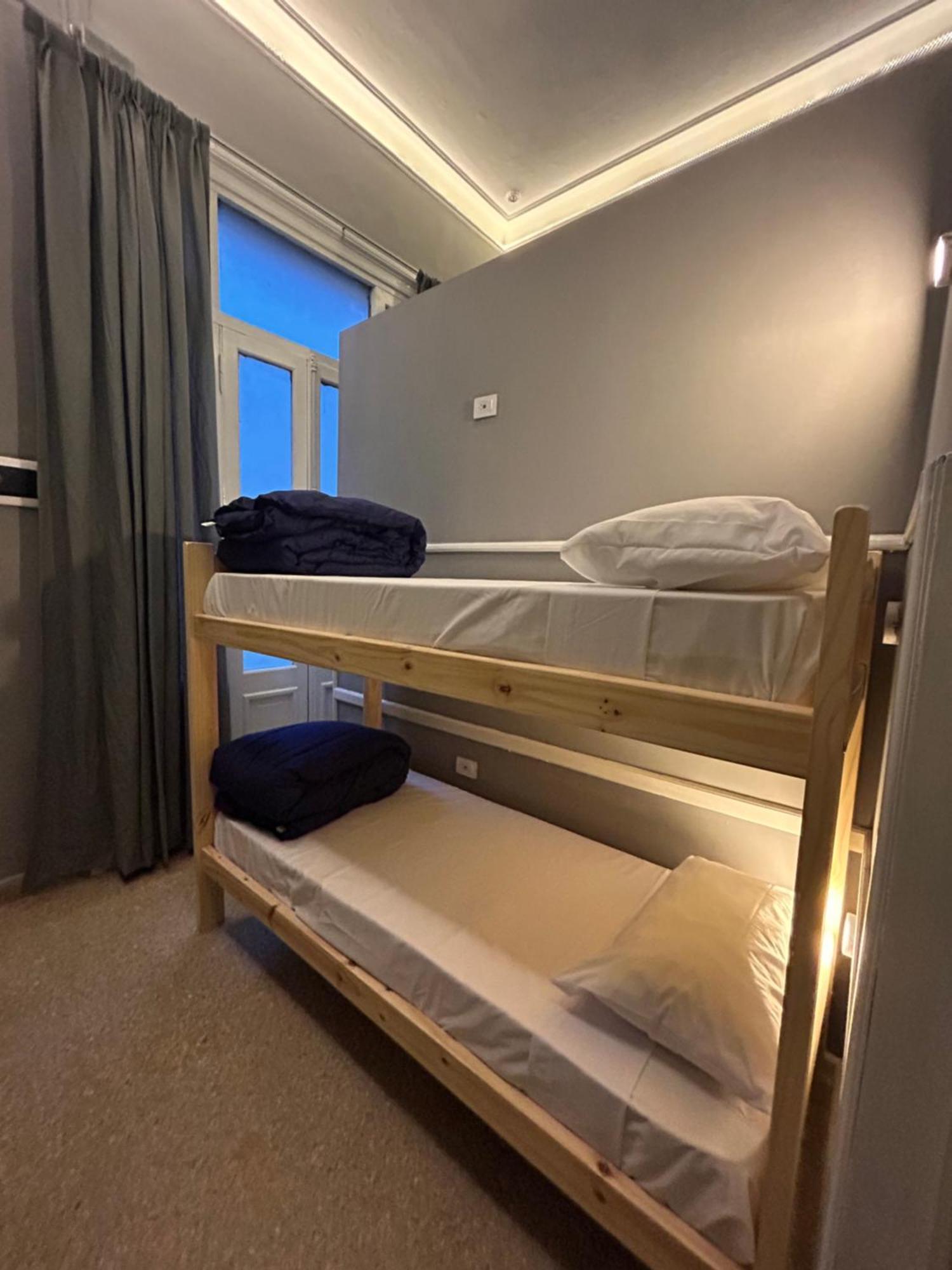 Hostel Lead