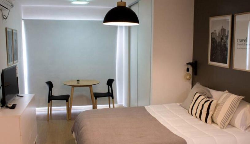 Nomad Defensa Apartment *