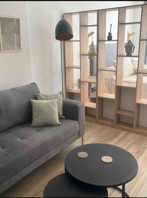Charming In Palermo Apartment