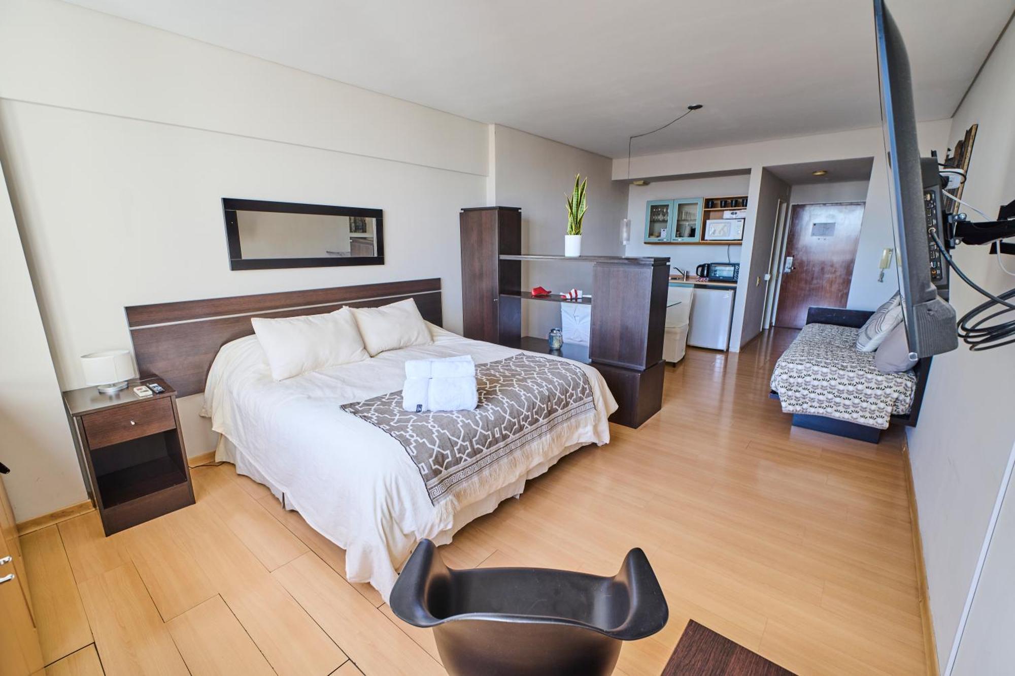 Recoleta: Elegance, Pool And Prime Location Apartamento