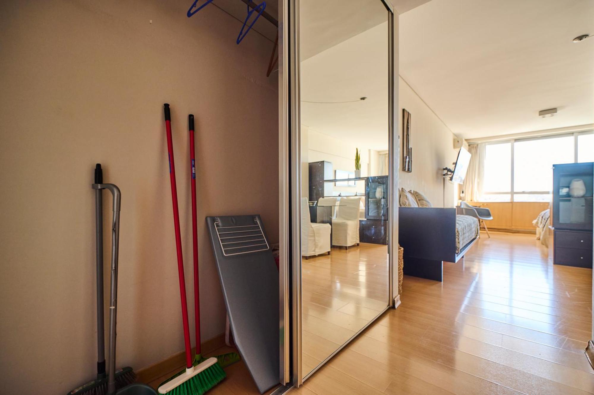 Recoleta: Elegance, Pool And Prime Location Apartamento