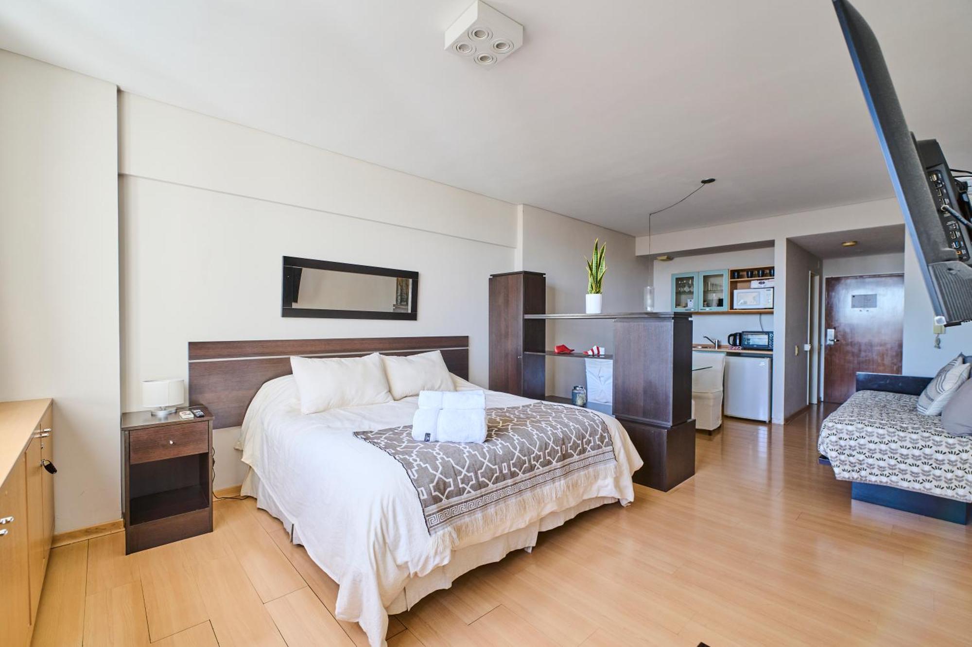 Recoleta: Elegance, Pool And Prime Location * Ciudad Autónoma de Buenos Aires