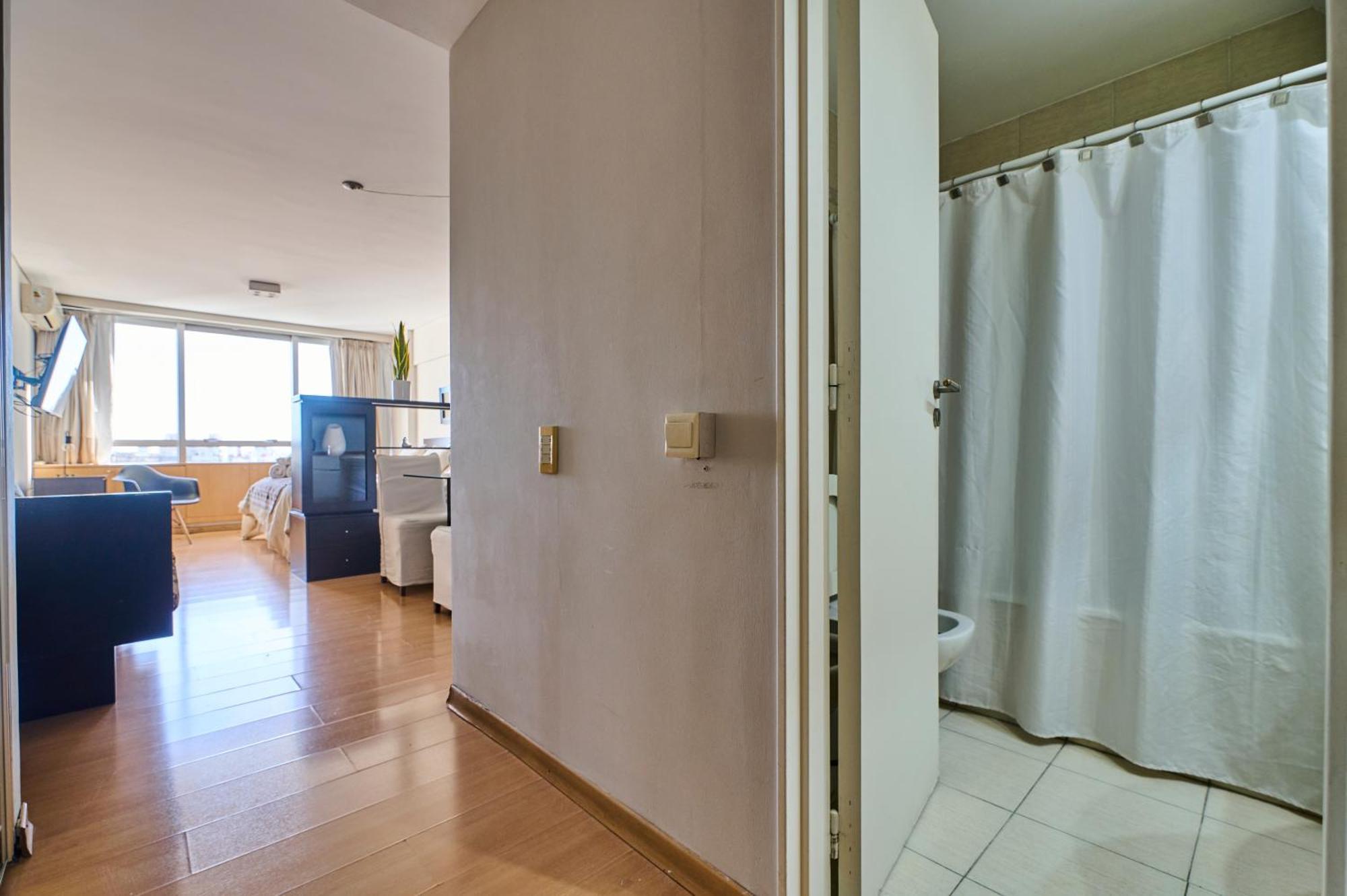 Recoleta: Elegance, Pool And Prime Location *
