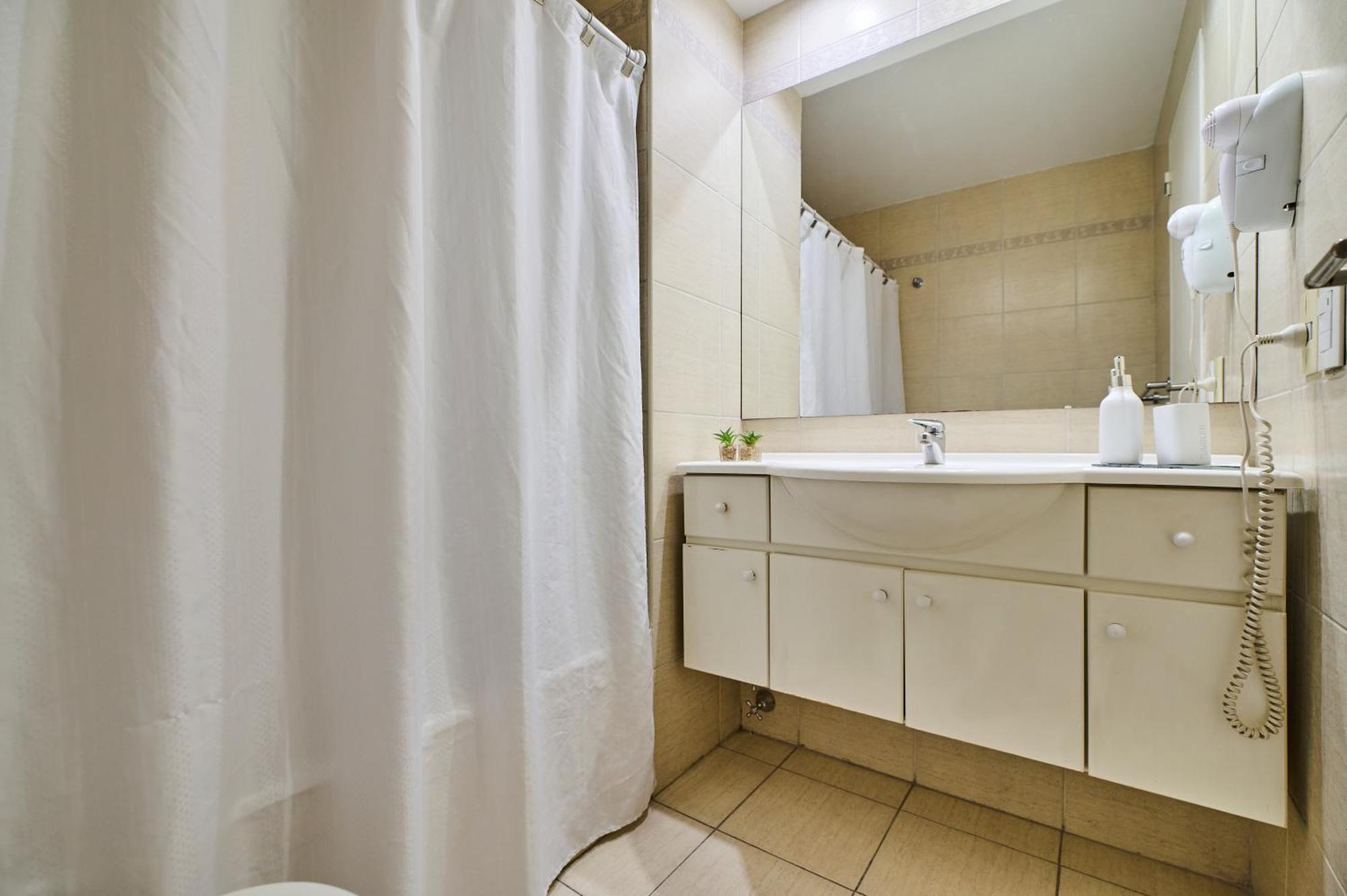 Recoleta: Elegance, Pool And Prime Location Apartamento Ciudad Autónoma de Buenos Aires