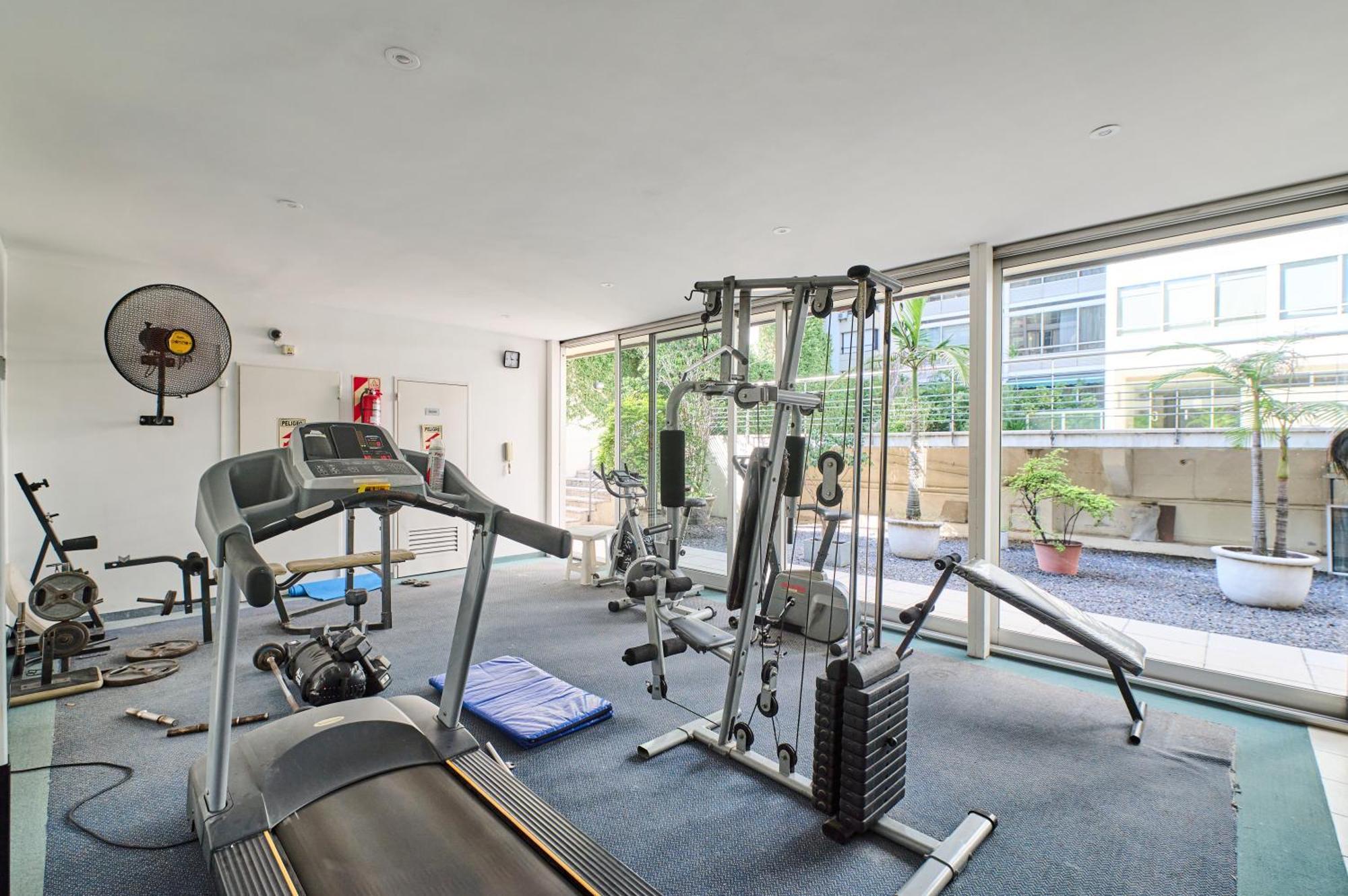 Recoleta: Elegance, Pool And Prime Location Apartamento *