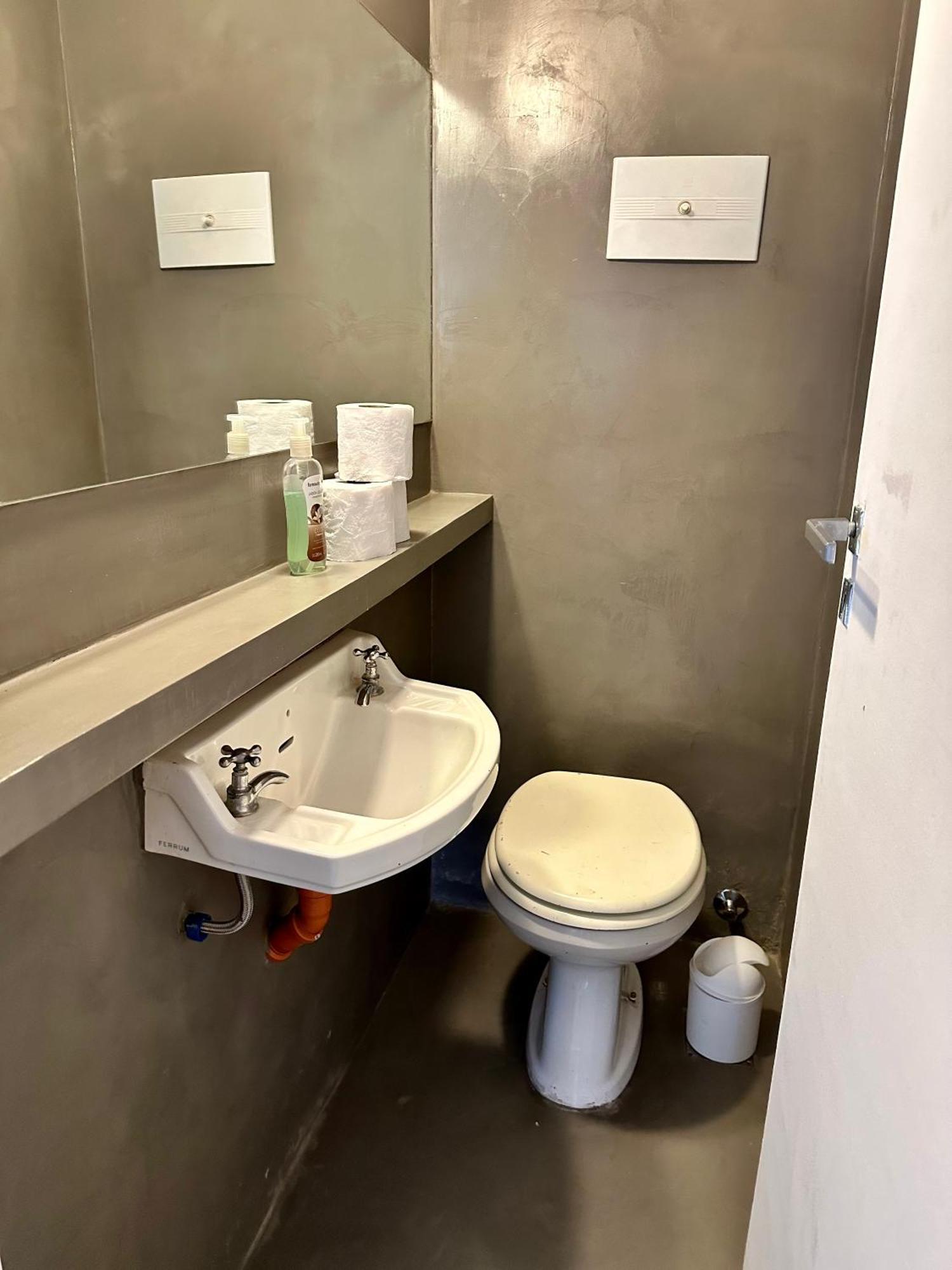 Lovely Ba City 6 Pax 3 Bedr 2 Bath With Balcony View Just Renewed Apartment