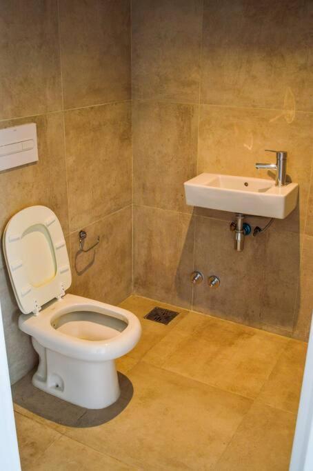 Departamento En Cresp ---estadia Minima 4 Noches!!!--- Buenos Aires