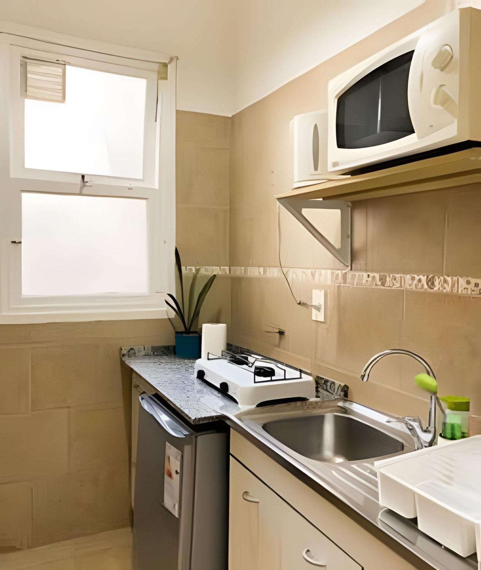 A 10 Minutos Del Aeropuerto, Ideal Familias Apartment *