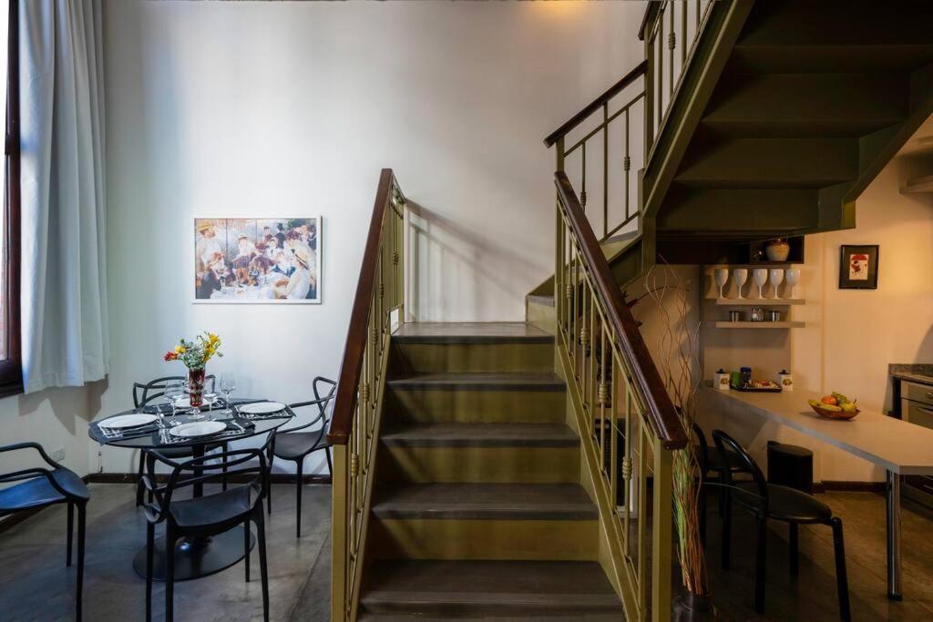 Inspiring Loft To Create Super Spacious With Service Apartment