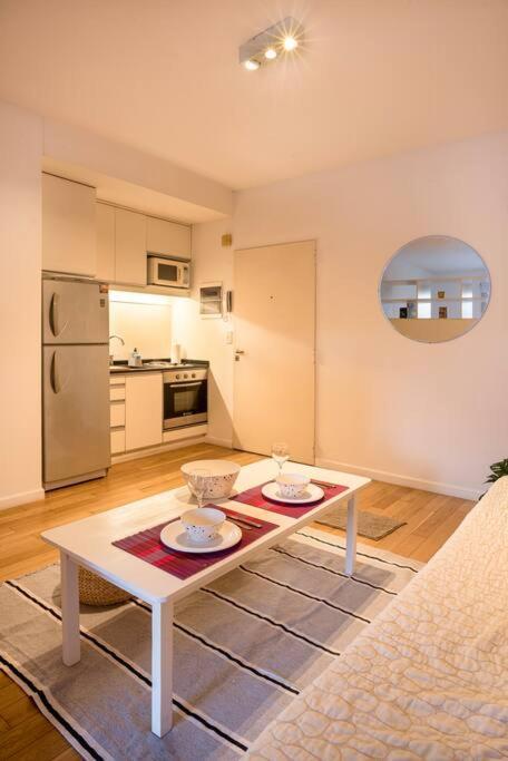 Warm, Quiet & Inviting Retreat - Steps From Palermo Apartment