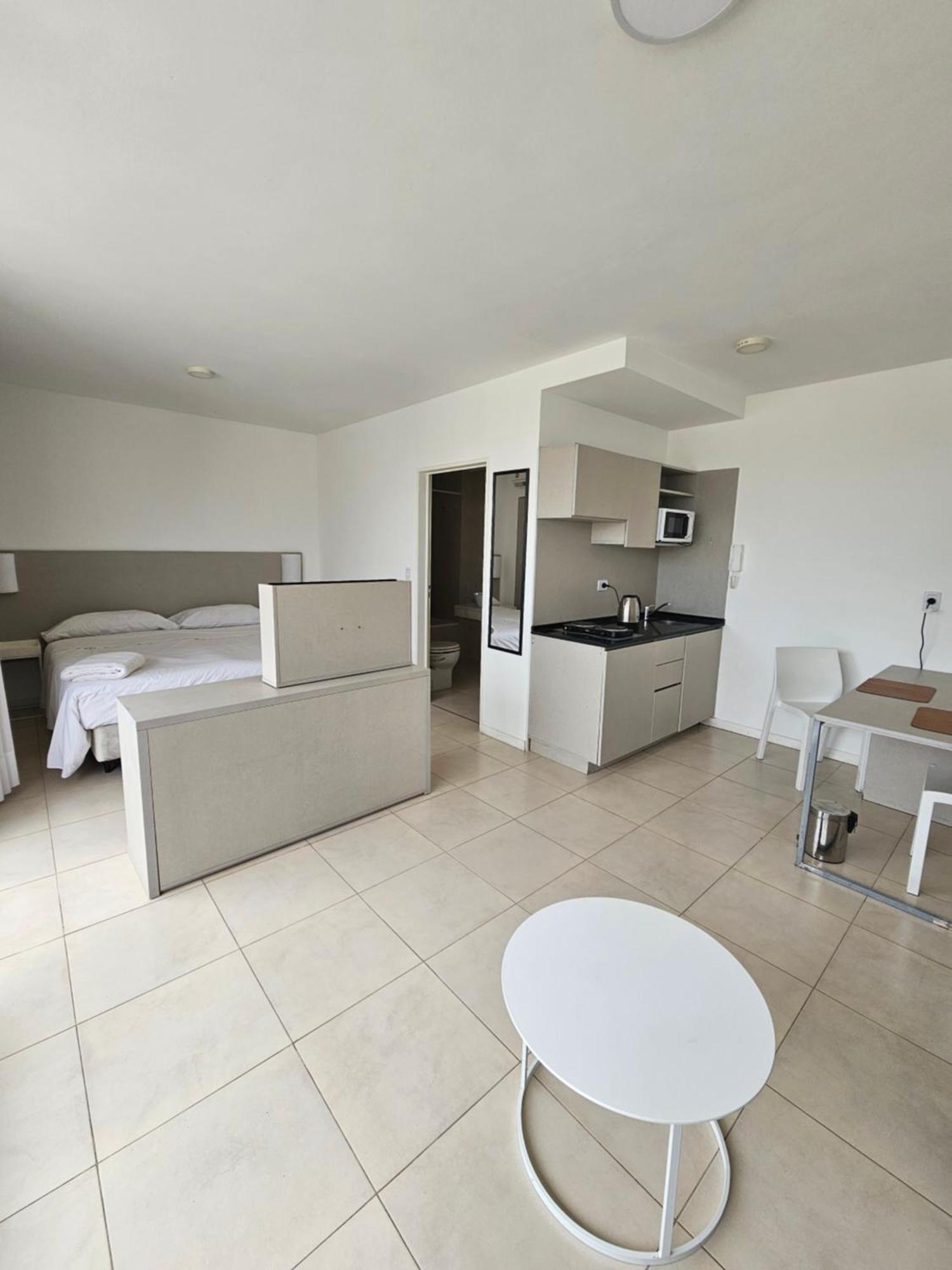 Apartamento Centrico, Ideal Conocer La Ciudad, Vista Panoramica, Con Piscina Y Seguridad 24hs