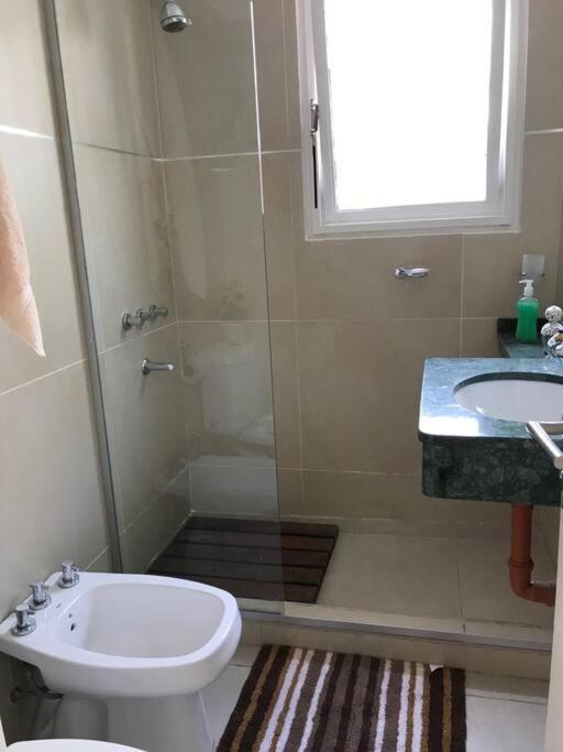 Apartamento Inmejorable Ubicacion!!!, Peatonal Florida Frente A Galerias Pacifico Y Pza San Martin *