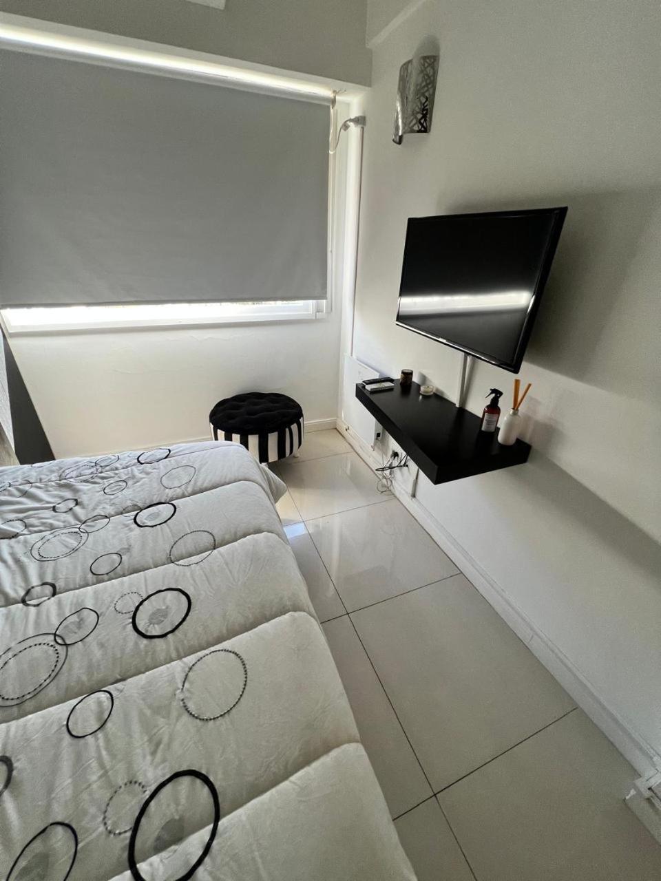 Apartment Departamento 3 Ambientes Con Terraza Colegiales Buenos Aires
